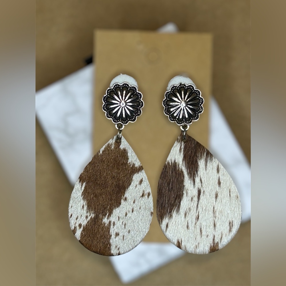 #84 | Silver Concho with Hide Teardrop Post Earrings